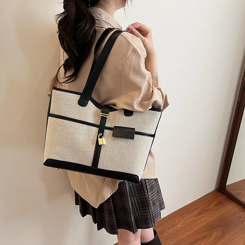 

2025 NICHE COLOR BLOCK TOTE! HUGE CAPACITY! 4 CARRY WAYS! TRENDY CHIC! PERFECT FOR EVERY OUTFIT