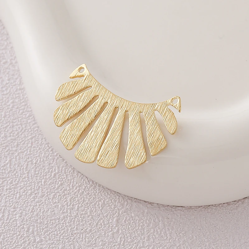 20PCS primary color brass brushed DIY accessories flower petal double hole DIY accessories suitable for handmade