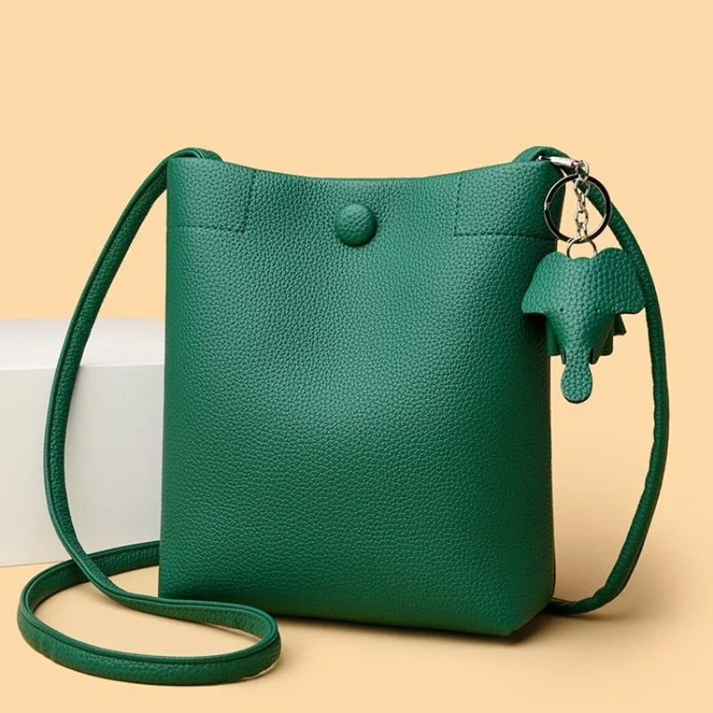 

Trendy Minimalist Classic Diaper Bag For Women Fashionable Leather Tote With Vintage Luxury Style And Crossbody Messenger