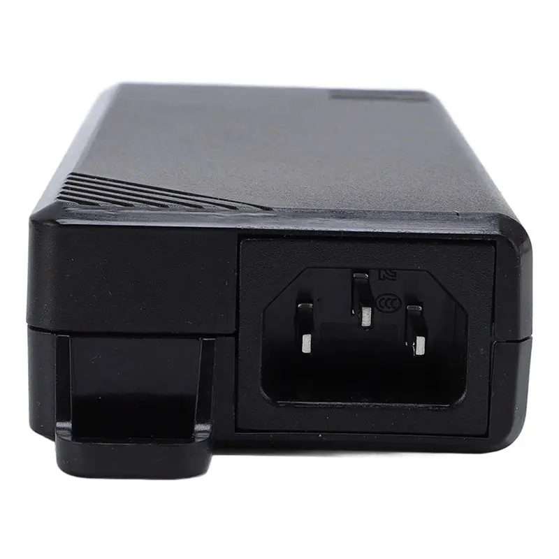 L62A 4X 150W Poe Injector 150W 2.5Gbps 2500Mbps 48-56VDC 2.7A Output Poe Injector Power Adapter With 1.1M AC Cable(EU) EU Plug
