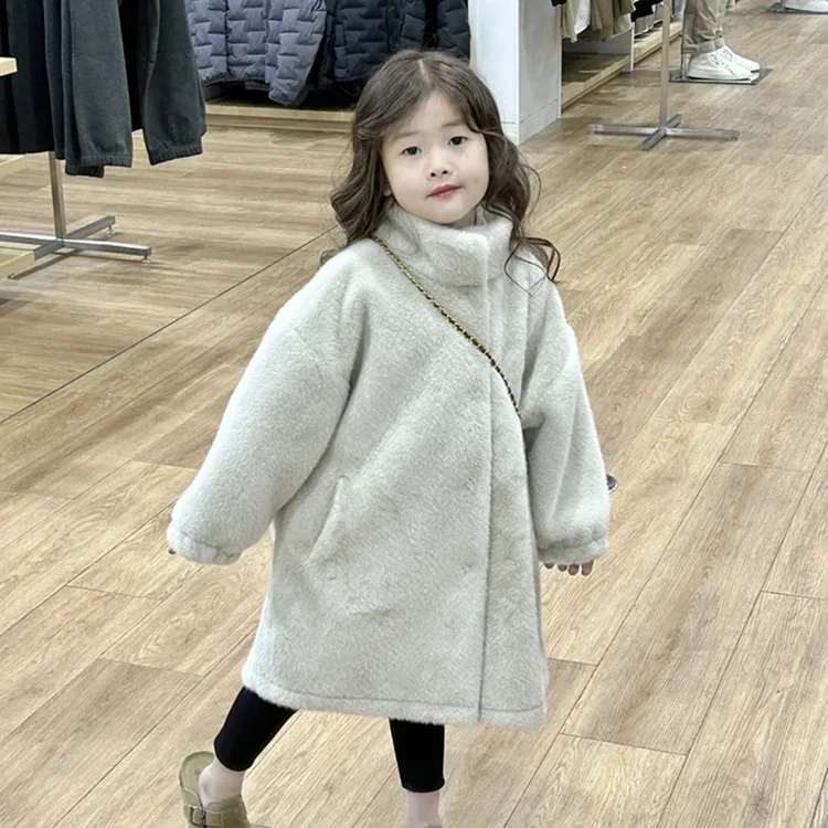 

Winter Children's Clothing Long Imitation Mink Fur Coat Warm and Windproof Fur Integrated Girls' Baby Medium Long Coat