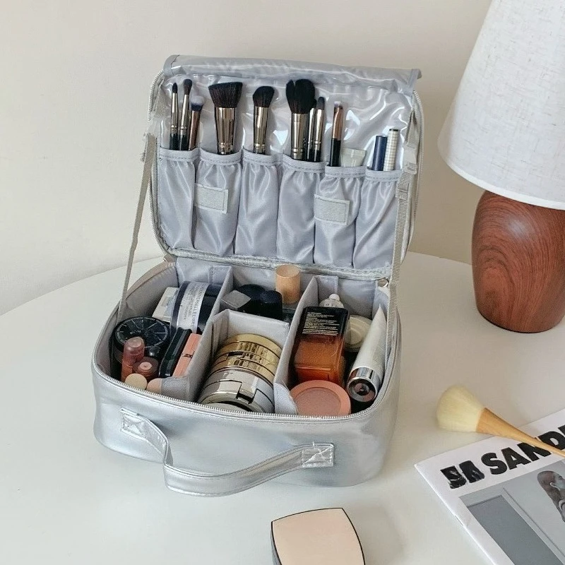 Large Capacity Tote Fashion Waterproof Travel Toiletry Bag  Ins Silver PU Leather Makeup Brush Bag Cosmetic Organizer for Women