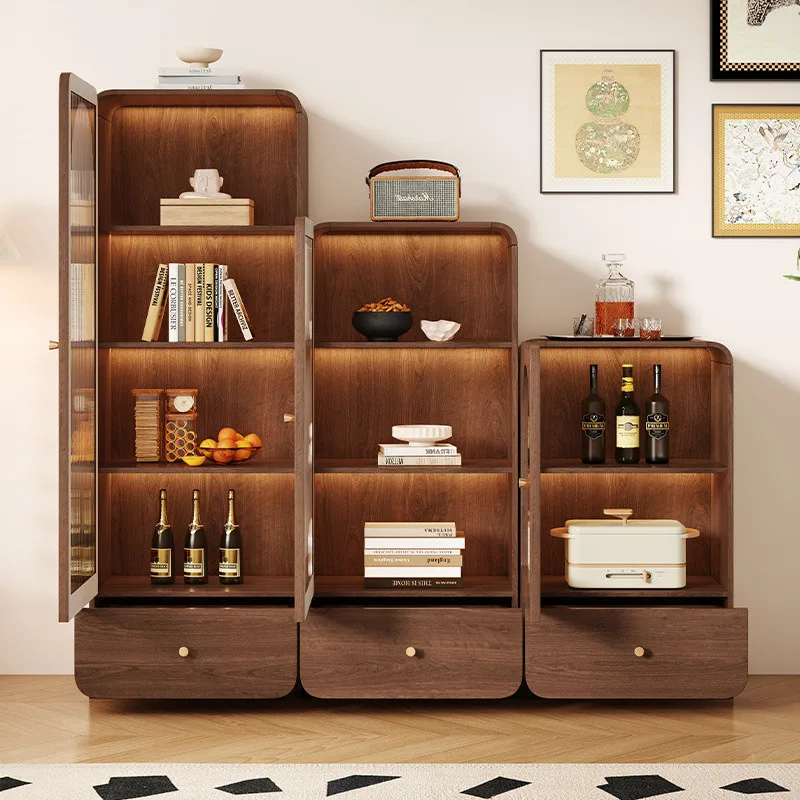 خزانة مشروبات جانبية لتناول الطعام على الزجاج الأمامي الرجعية مقابل الحائط، خزانة عمودية لغرفة المعيشة المنزلية #2