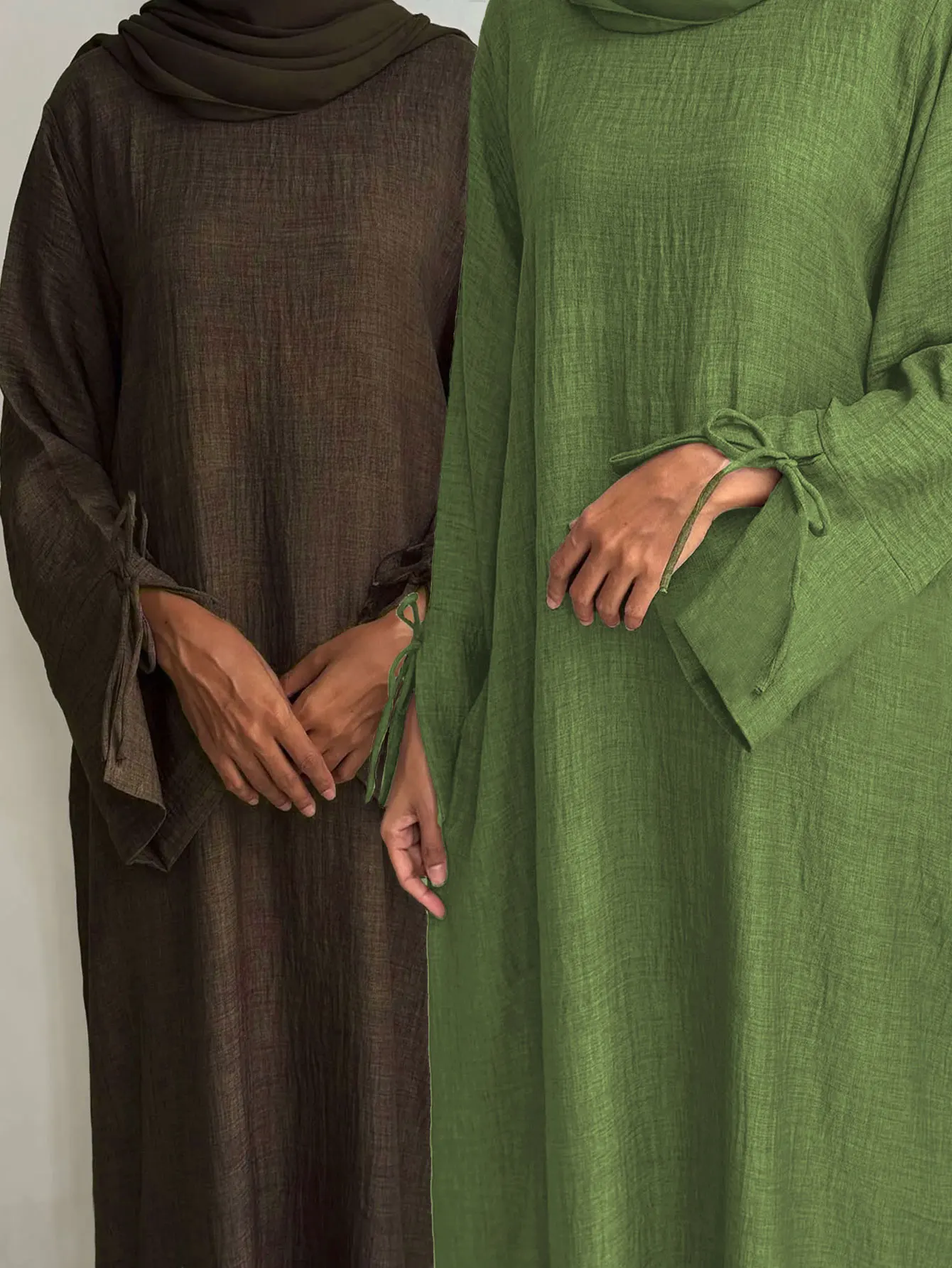 

Elegant Brown Abaya for Islamic Ladies Cuffed Knot Design Perfect for Daily and Festive Wear in Middle East Islamic Communities