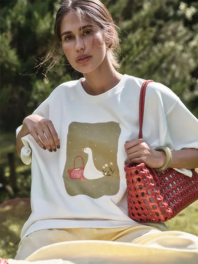 Women Casual Loose T‑Shirt Crew Neck Cute Goose Picnic Basket Graphic Print Short Sleeve Daily Tee Tops