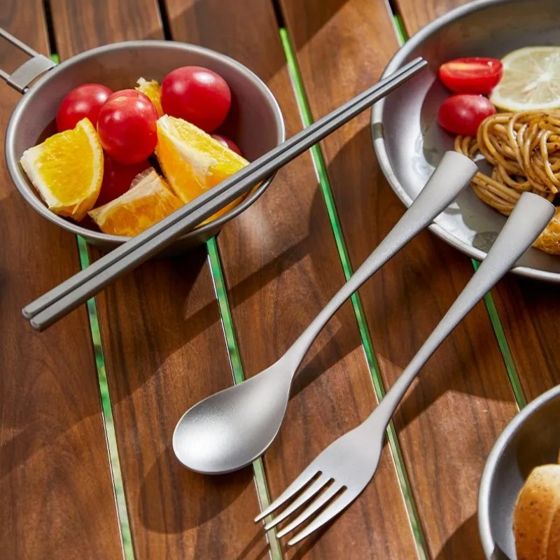 

Ultra-Light Pure Titanium Outdoor Dining Set Cam Spoon Fork Chopstis Kit Picnic Travel Camp Tee-Piece Set