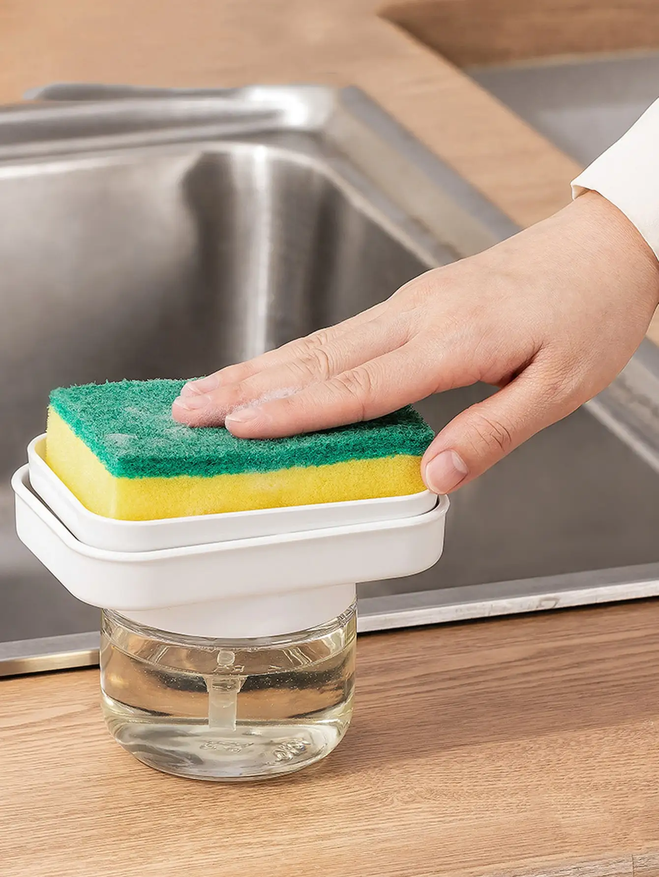 1Pcs Kitchen Press-type Dishwashing Detergent Automatic Liquid Output Bottle Removable Liquid Pressing Tool