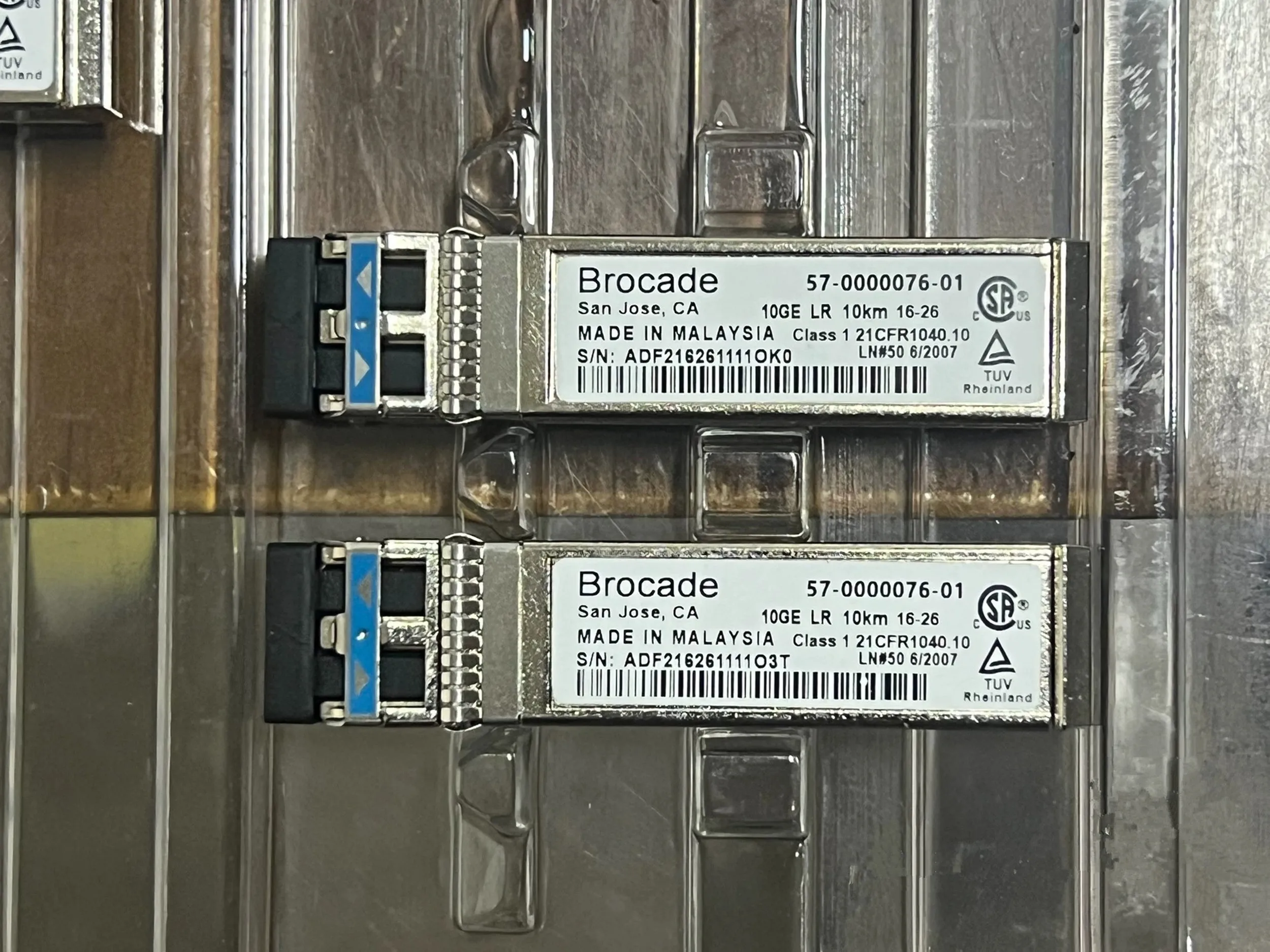 1PCS Brocade 10GB SFP 10km 57-0000076-01 1310nm SFP 10G-SFP-LR 10GB Single Mode Optical Transceiver/Brocade 10g Sfp+ Transceiver