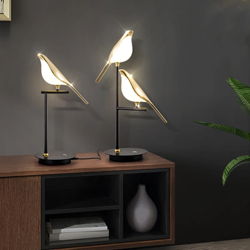 Lámpara de mesa LED moderna, lámpara de lectura de modelo de pájaro Urraca, iluminación interior, dormitorio, mesita de noche, sala de estar,