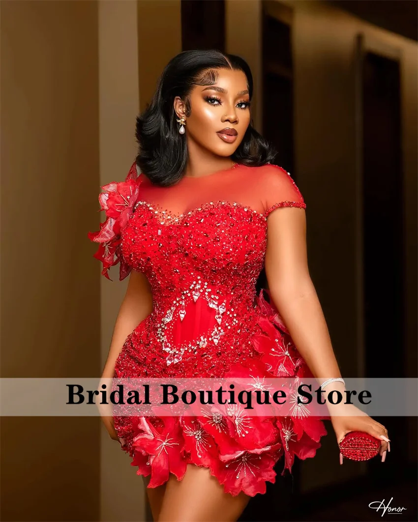 فستان حفلات كوكتيل قصير أحمر سباركلي مطرز بأحجار الراين الكريستالية فستان حفلات أعياد الميلاد من فيستدوس دي فيستا حسب الطلب