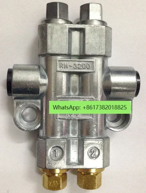 

Oil displacement distributor 2-way RH-3200-3300-3400-3500 oil separator