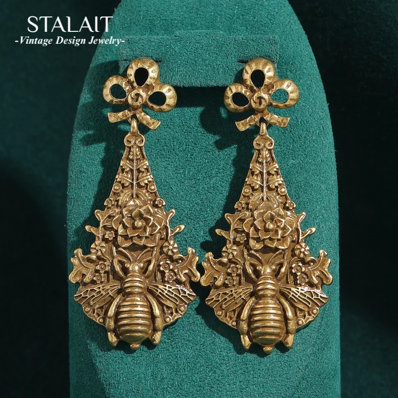 

Vintage Trend Bee Drop Earrings 2026 Antique Gold Color Luxury Brands Jewelry Retro Party Accessories For Woman New