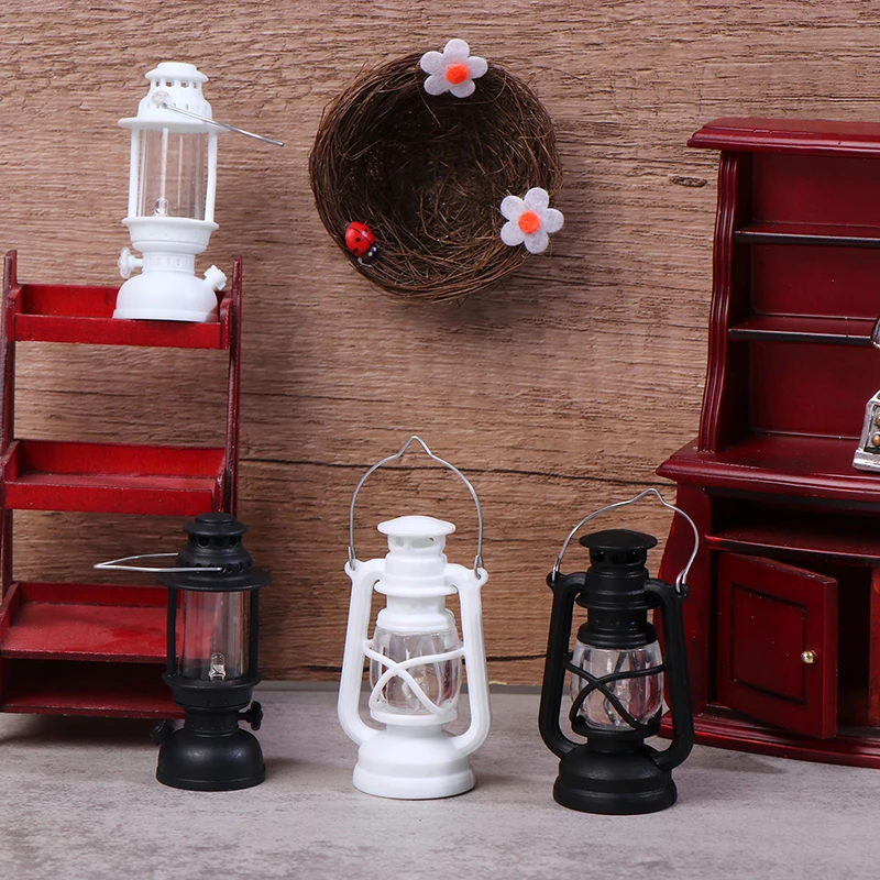 1 PC 6 ซม.MINI LED Retro เรืองแสง PONY โคมไฟจําลอง Cande Light Night Light Dollhouse Miniature โคมไฟน้ํามันก๊าดของเล่นตกแต่งบ้าน