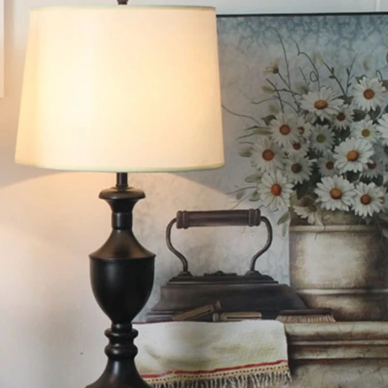 American Iron Fabric Table Lamps Bedroom Bedside Lamp Simple Creative Study Living Room Home Decor Sample Room Desk Light Design