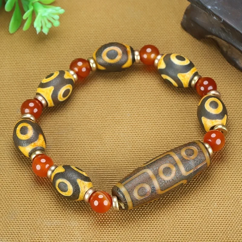 

Natural Tibetan Agate Dzi Bead Bracelet Bracelet for Men and Women