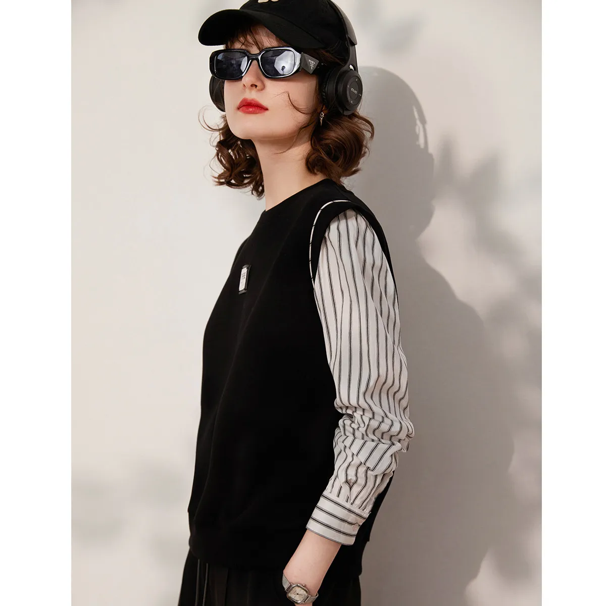 LOUIS YAO 2024 Spring Autumn Splicing Fake Two piece Top Casual Age Reducing Striped Long Sleeve Round Neck Women\'s Hoodie