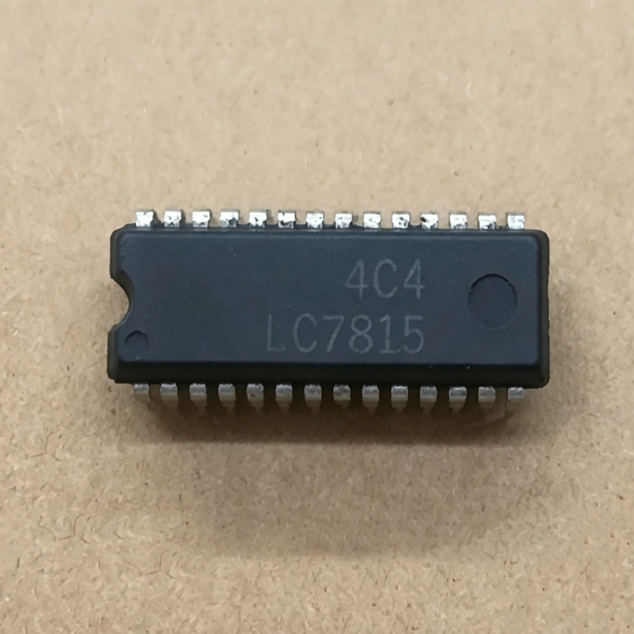 7815 DIP28 LC7815 In Stock 1pcs/lot