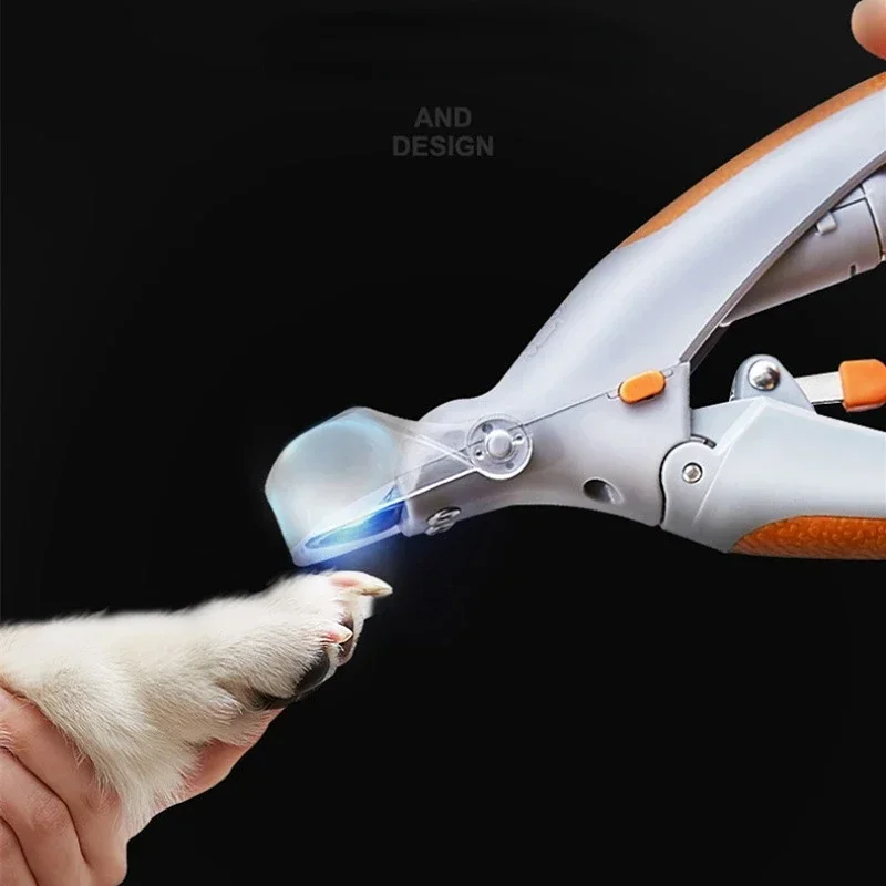 Professional Pet Nail Clipper with LED Light Dog Cat Groomin Tool Scissors Nail Toe Claw Scissors Trimmer Animal Pet Supplies