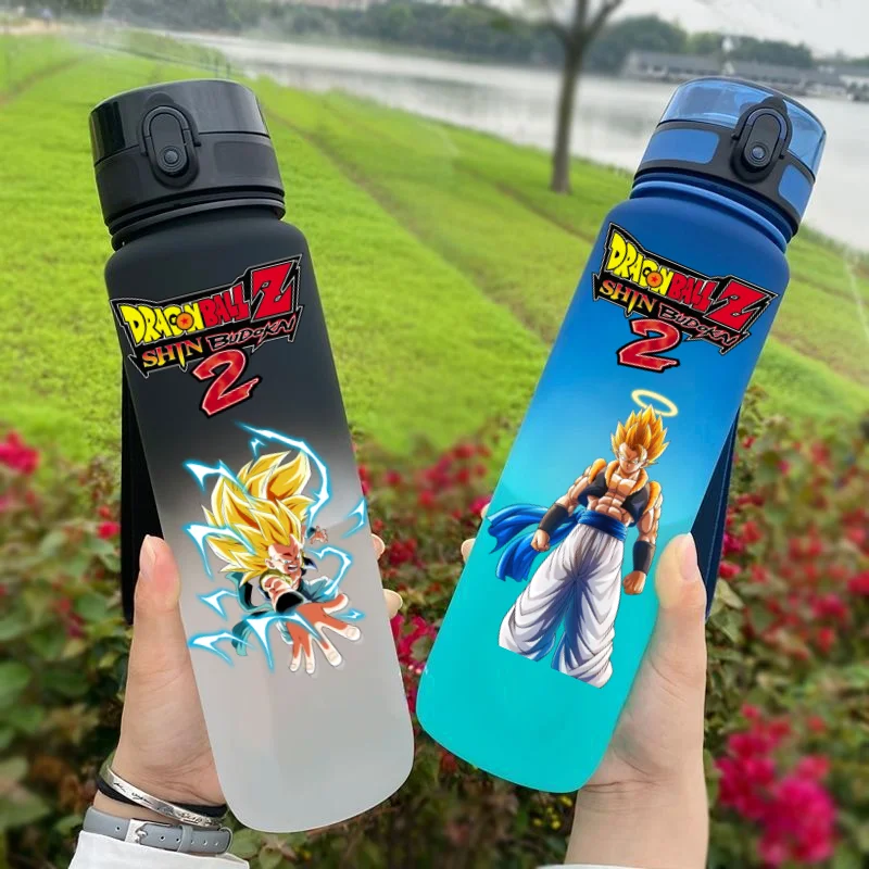 DRAGON BALL 650ml Fitness e sport bere bottiglia d'acqua antigoccia in plastica Goku Piccolo capacità per bambini e studenti