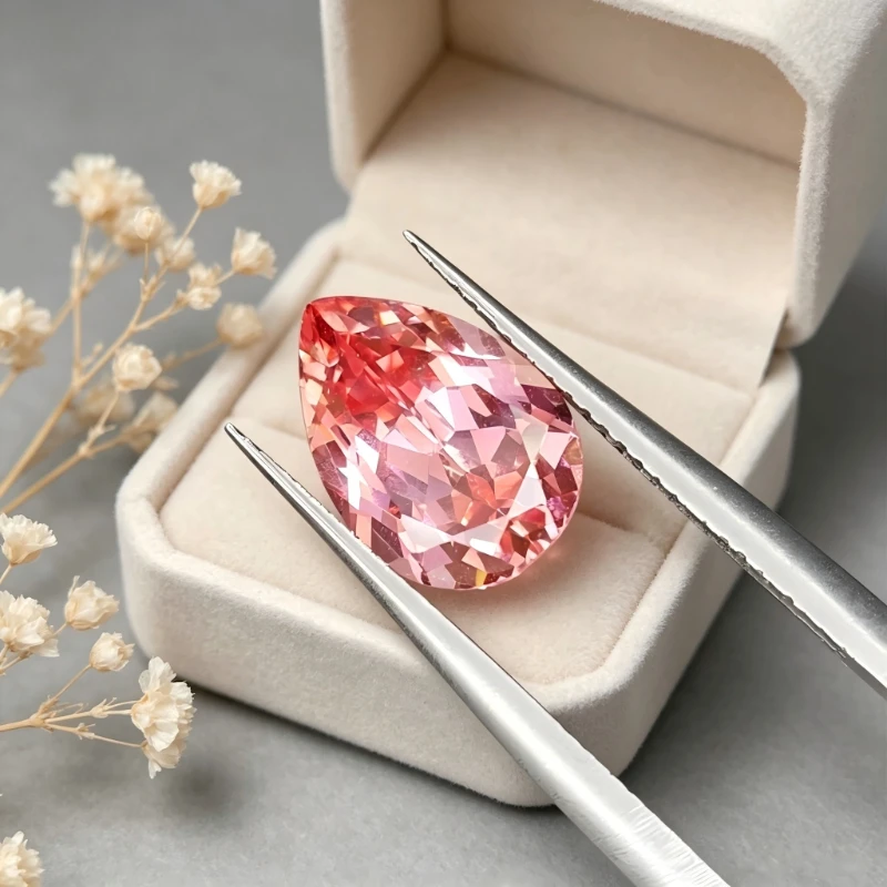 Künstlicher Edelstein Padparadscha Rot Lotusfarbe Birnenform Handgeschliffen Zertifizierbar – Detail 4