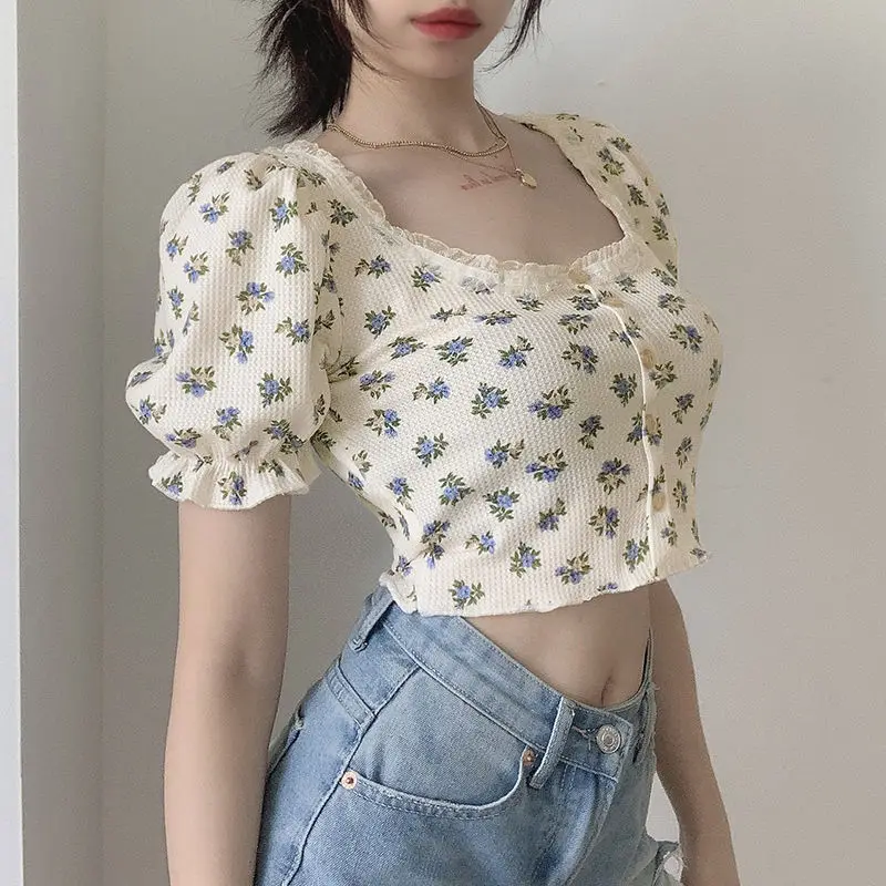 Vintage American Floral Crop Top Women Square Neck Korean Popular Trendy Short Sleeve Tee Summer New Casual Fashion Sexy Tops