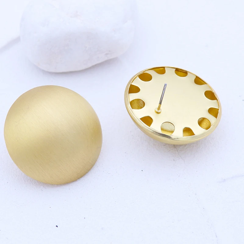 Pendientes de botón de Metal mate para mujer, aretes minimalistas redondos de 3CM, Color dorado, joyería para Fiesta y Bodas