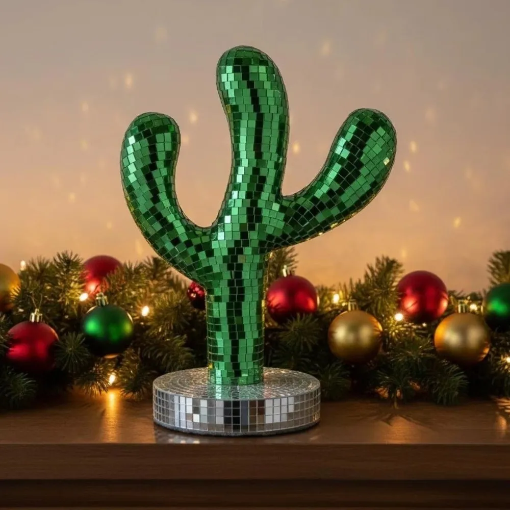 Shining Disco Ball Cactus Ornament Glass Mirror Reflective Mirrored Cactus Statue Sparkling Handmade Reflective Ornament