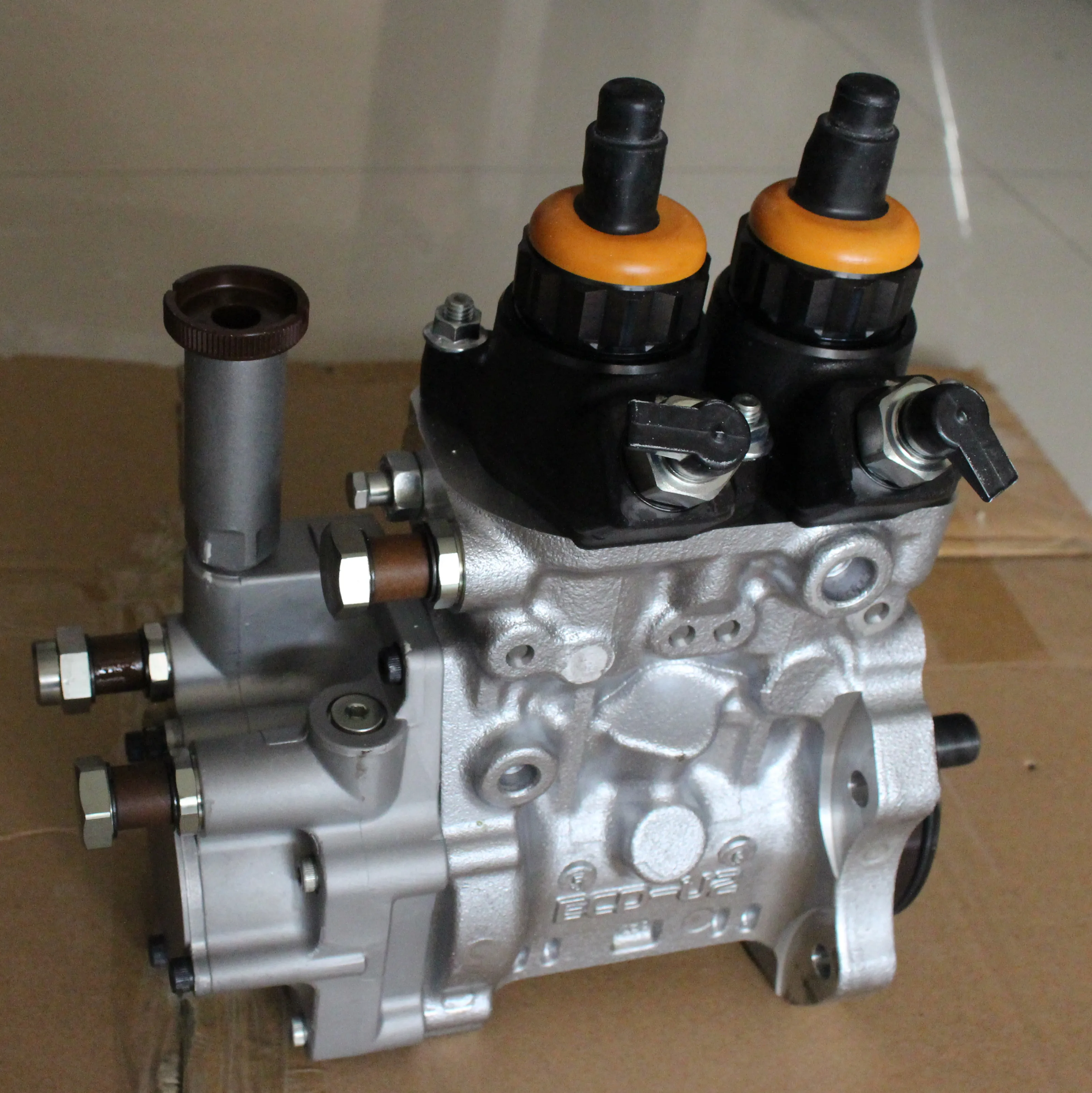 PC400-7 Fuel Injection Pump 6156-71-1110 094000-0382 6156-71-1111 6156-71-1112 for Excavator PC360 6D125