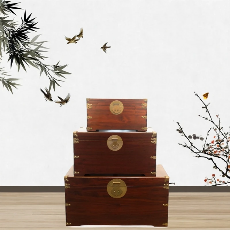 Camphor wood box Full camphor clothing box Storage box Dowry camphor wood Chinese solid calligraphy and painting b