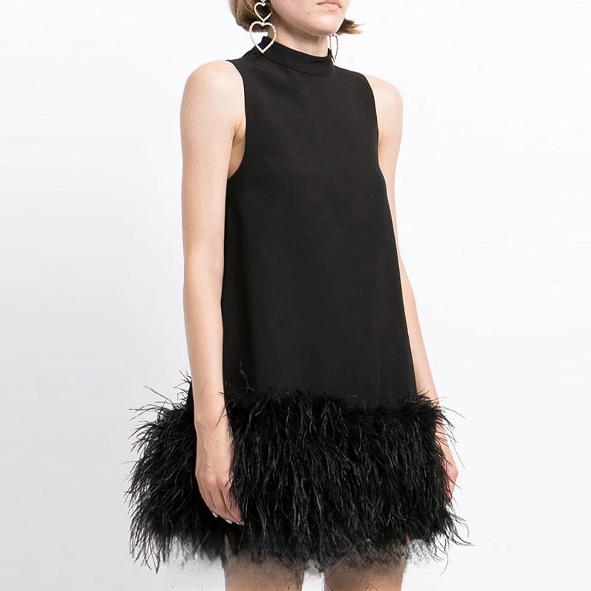 

Elegant 2023 Summer Trendy Name Lady Style Sleeveless Ostrich Feather Straight Tube Dress High Quality Atmosphere A-Line Shor...