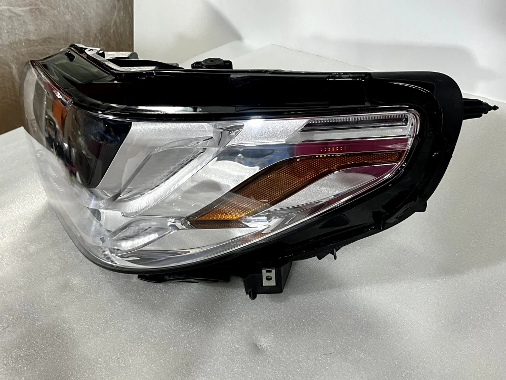 High Quality For Lincoln Navigator Headlamp Modified LED Lights New Style White 12V Car Accessories
