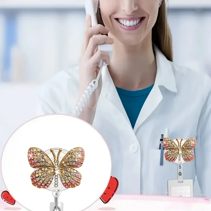 1 szt. Ręcznie robiony, elegancki, wysadzany cyrkoniami motylkowy identyfikator na sznurku z metalowym klipsem - sznurek o długości 60 cm z zabezpieczeniem przed odcięciem, obrót o 360 stopni °   Hak obrotowy,