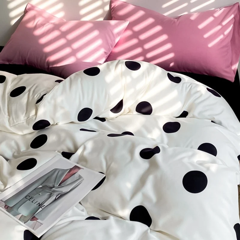 High Quality Bedding Set INS Pink White Duvet Cover Pillowcase Flat Sheet Girls Fashion Solid Color Home Bed Linens