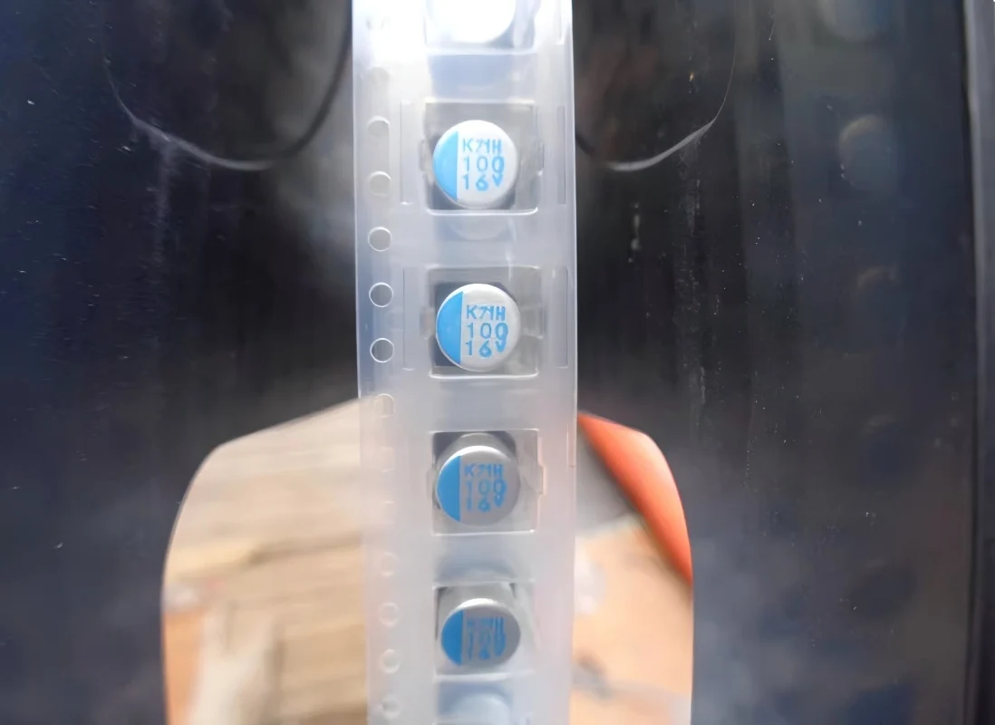 20PCS/LOT 16V100µF PXK OVD 100UF 16V solid-state capacitor, high frequency, low resistance, long lifespan, 6x6