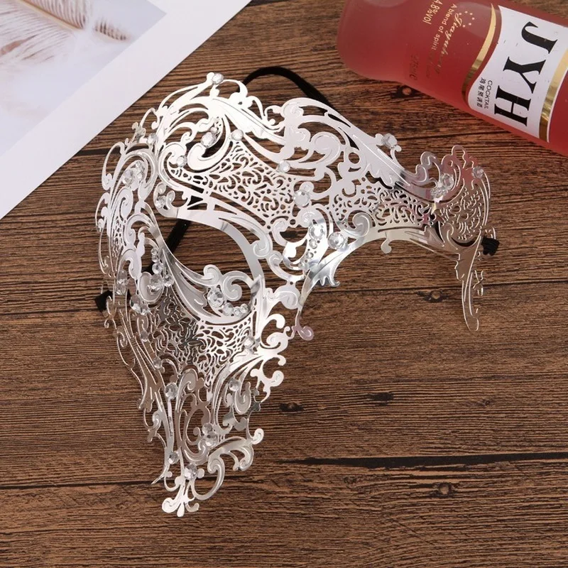 Máscara de mascarada con diamantes de imitación dorados de lujo, corte láser de Metal veneciano para baile, disfraz de Cosplay, fiesta, boda, oferta