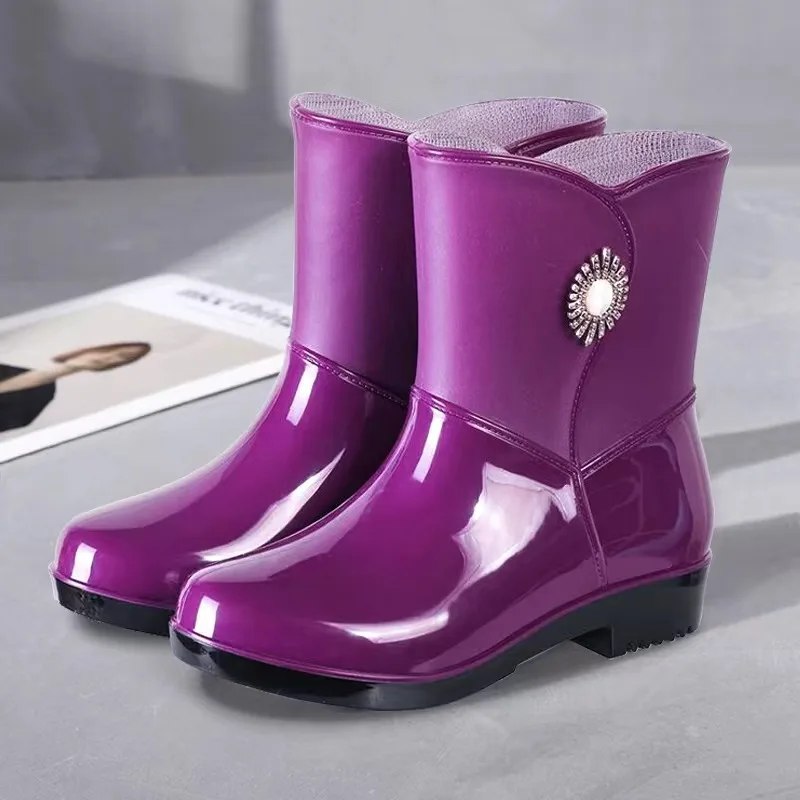 Rain ，boots for Women, Fashionable Outer Wear, Waterproof, Non-slip, Kitchen Work Rubber Shoes, Cotton Warm Mid-calf Water Shoes