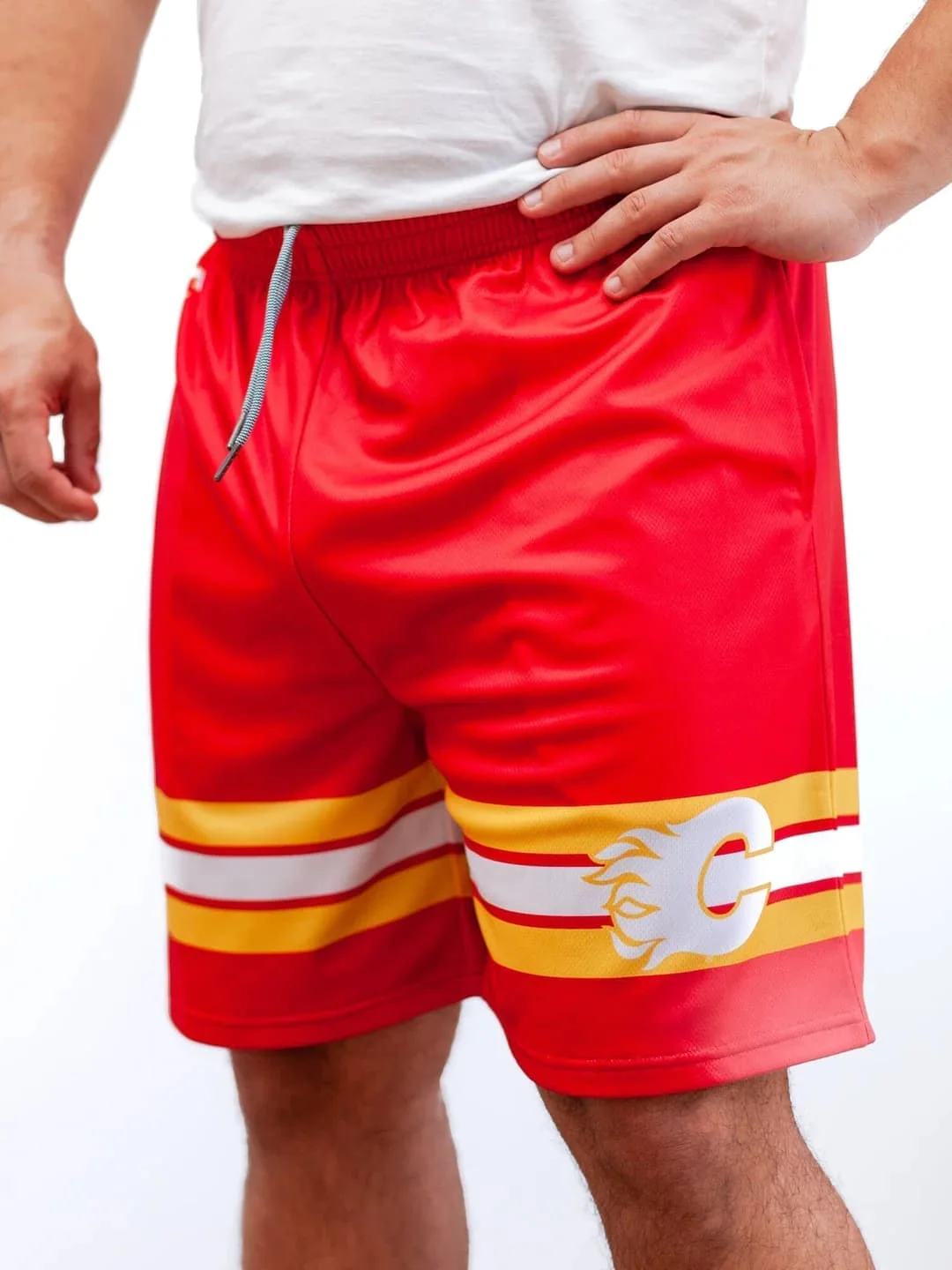 2026 Herren Toronto Maple Leafs Mesh-Sportshorts NHL Eishockey Fan Freizeit-Kurzhose Schnelltrocknend Atmungsaktiv mit Kordelzug Gym Mode – Detail 6