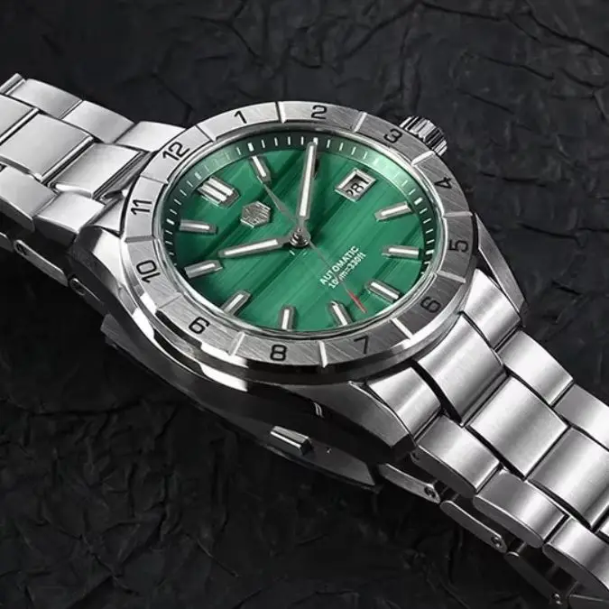 San Martin Men Automatic Watch 42mm Mechanical Wristwatch 10Bar Waterproof BGW-9 Luminous Sapphire Peacock Gemstone Dial NH35
