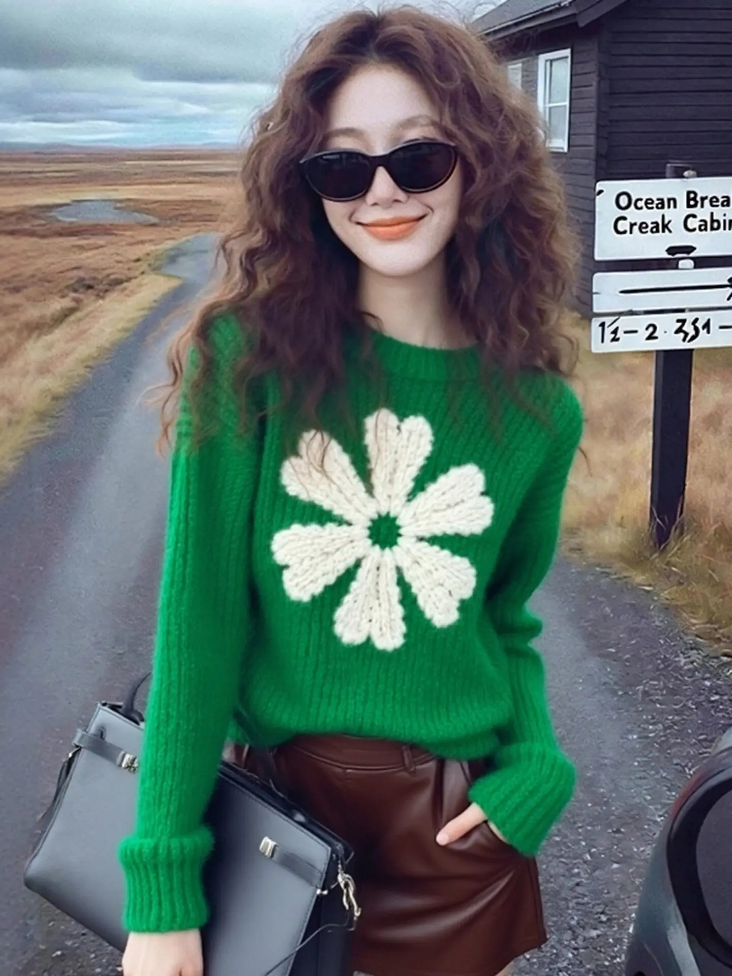 

Korean Sle Loose Comfortable Knitted Sweater Beautiful Floral een Lazy Sle Winter Faion Anti-Aging Women's Clothing