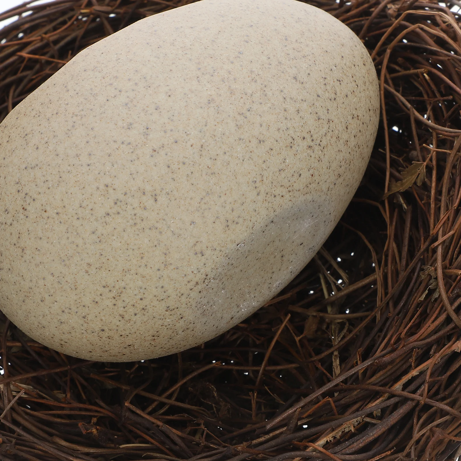 

Eggshell Shaped Ceramic Dessert Bowl Small Portable Food Serving Dish for Home Outdoor Use Decorative Candy Container Snack