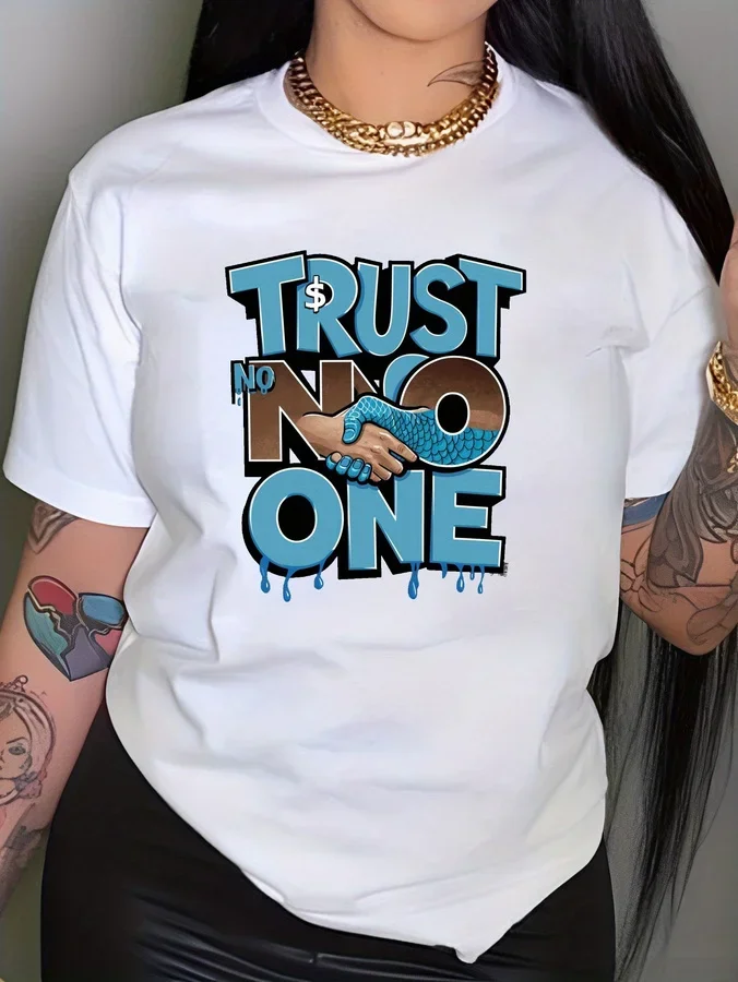 Women'S 'Trust Nobody' Graphic T-Shirt - Eye-Catching Blue And Brown DDT Effect Lettering, Retro Street Style Crew Neck Short Sl