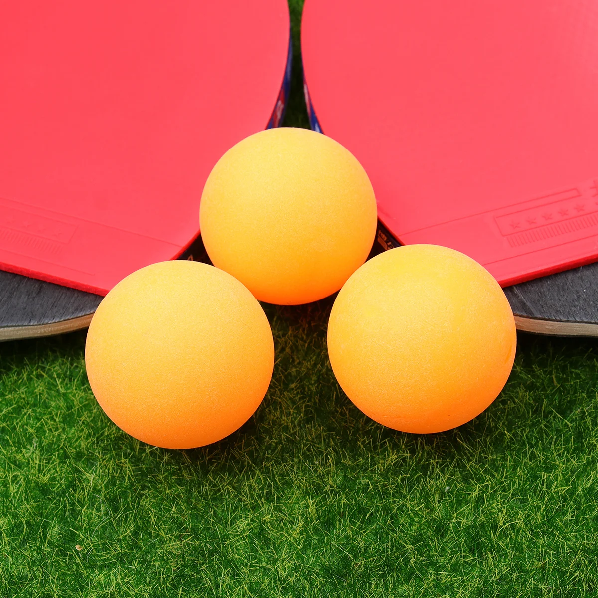 

2 pcs Table Tennis Racket Set Thick Rubber Poplar Wood Paddle For Control Speed Short Handle Pen-Hold -Pong Kit With 3