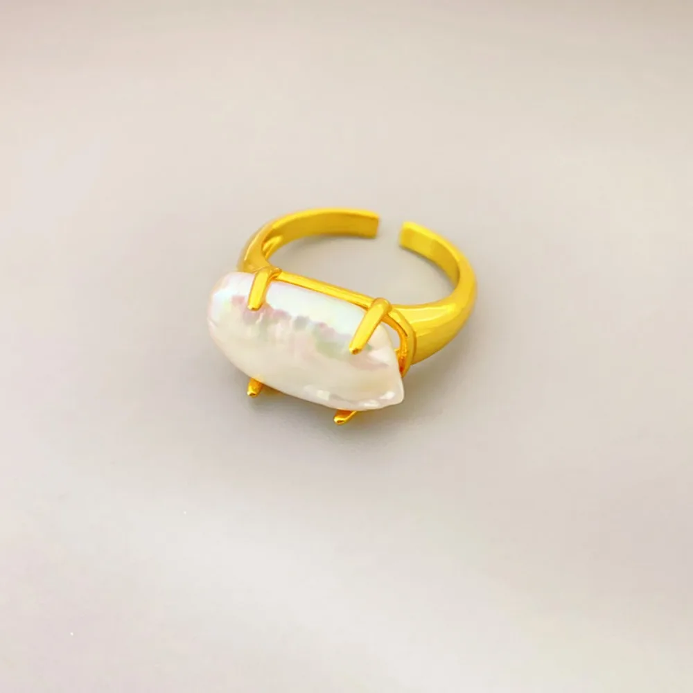 2026 New Year Classic Fashion Inlaid Natural Baroque Pearl Cultured Pearl Open Ring for Women Light Luxury Temperament Ring