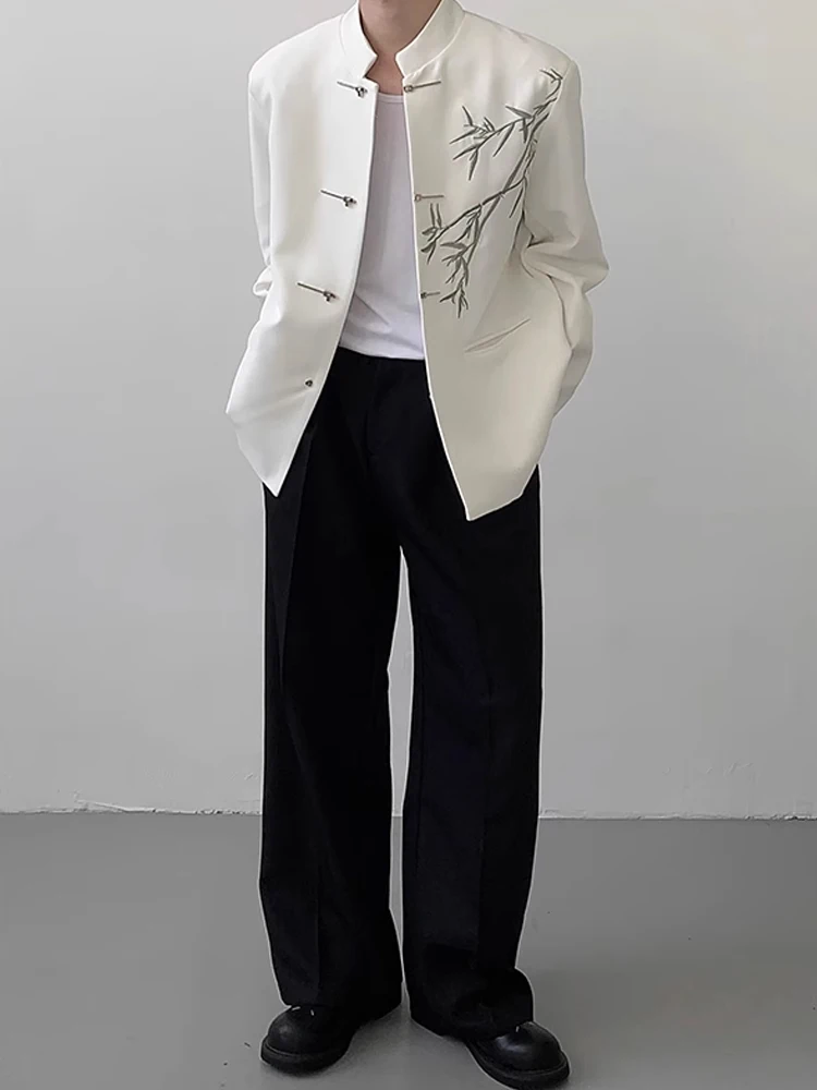 

New Chinese Sle Men's White Suit Jaet Pad oulder Stand Collar Bamboo Le Embroidery Tang Costume Outdoor Casual Wear