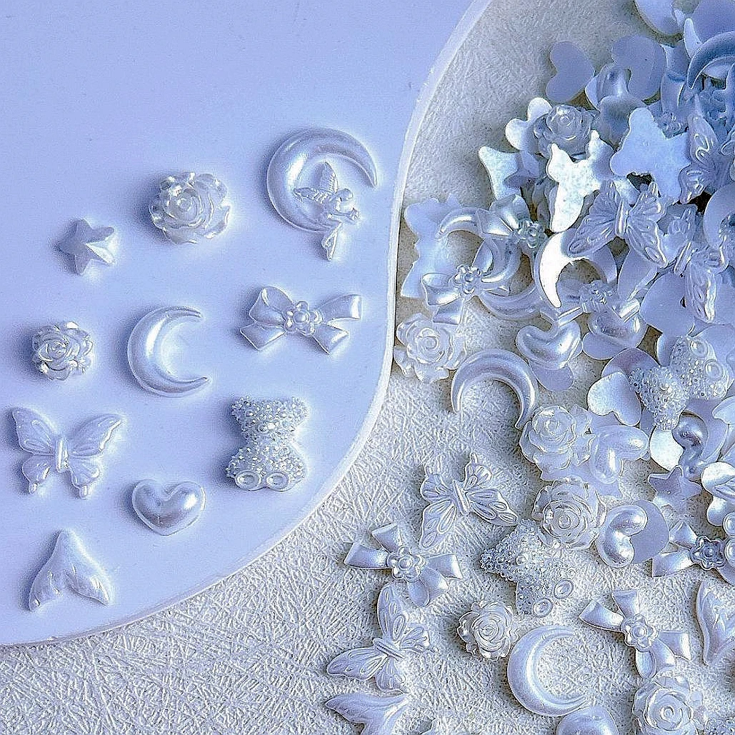 

30PCS Glow In The Dark 3D Nail Art Pearl Charms Parts Heart Bow Moon Flower Accessories Nails Decoration Supplies Metrial Tool