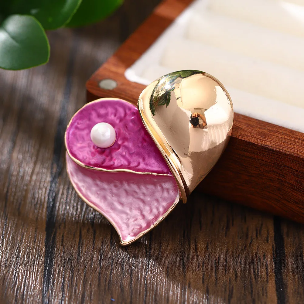 MeiceM Magnetic Button Brooch Zinc Alloy Heart Shape Three Layer Design Pearl Set Elegant Temperament Layered Brooch For Women