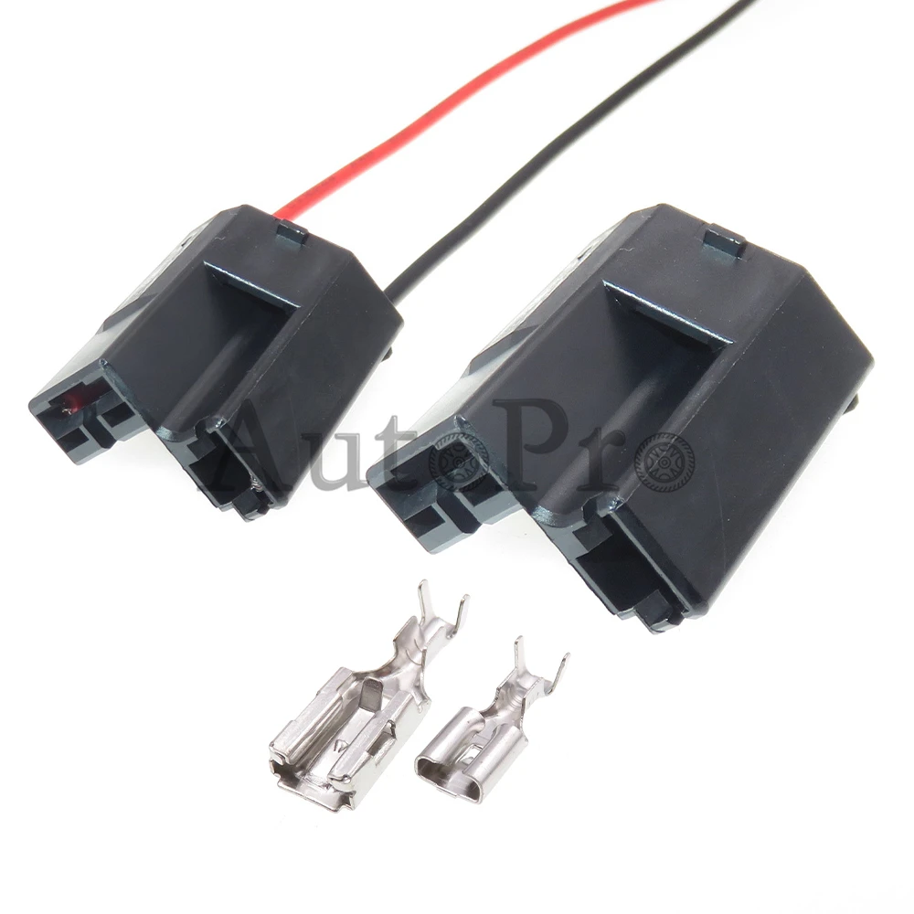 

1 Set 2 Hole MG630685-5 AC Assembly Car Unsealed Wire Socket With Terminal Automotive High Current Electrical Connector