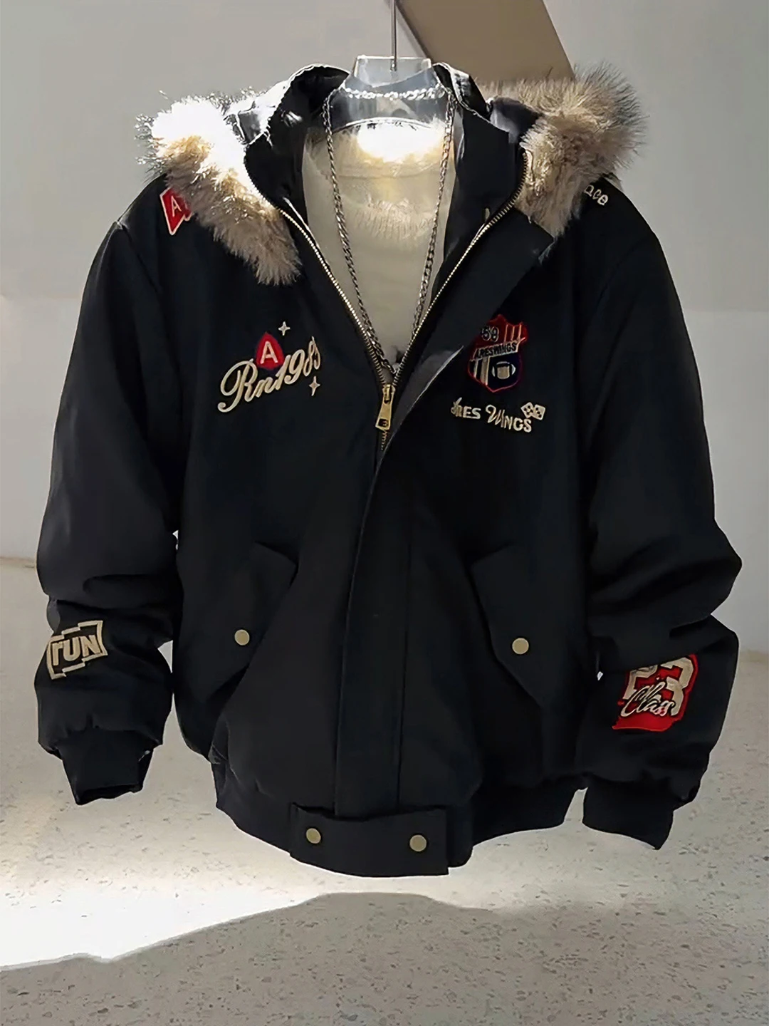 

Мужская зимняя куртка-парка с вышивкой, капюшоном и меховым воротником, утепленная, с длинными рукавами, на молнии, молодежная модная модель