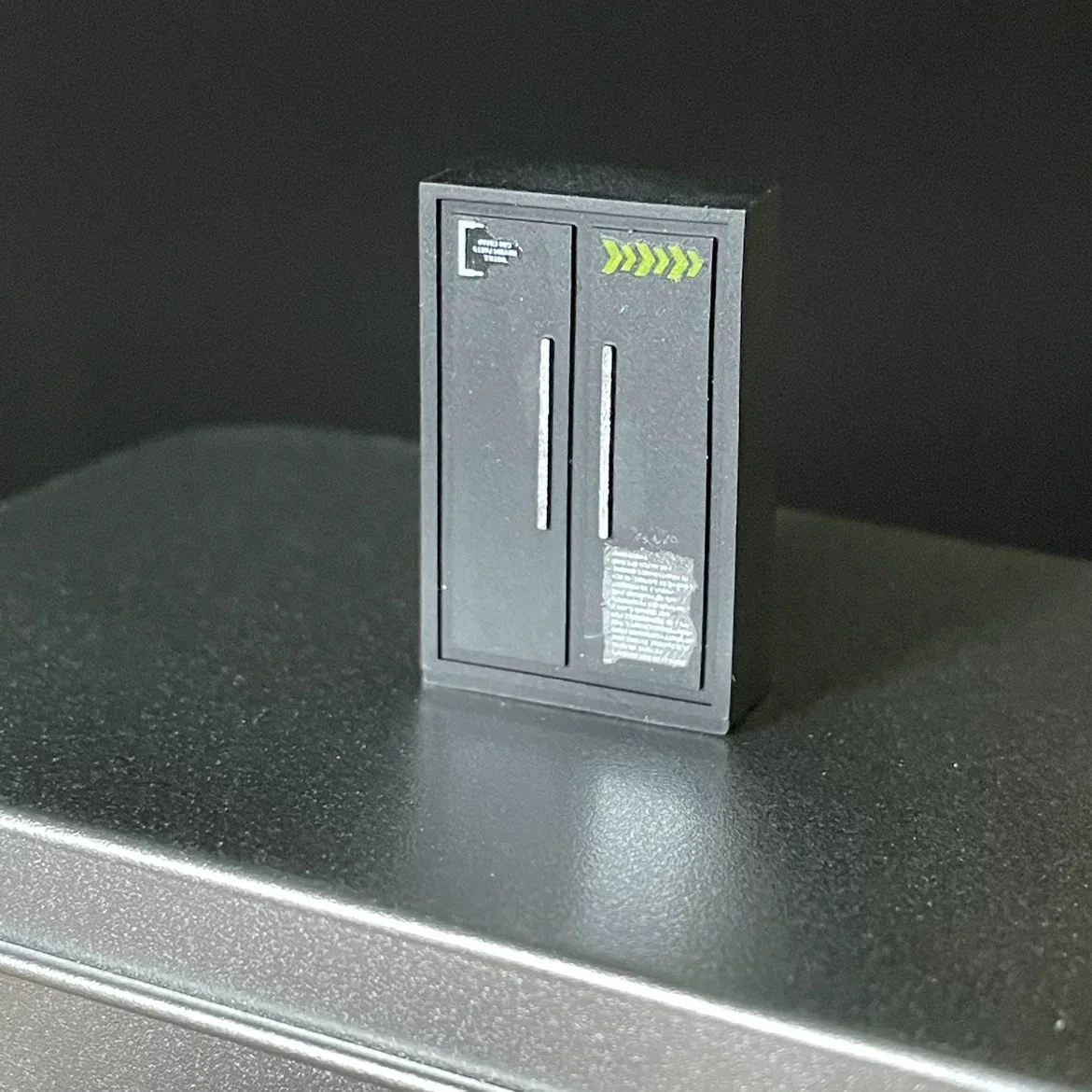 1:64 Auto Modell Garage Werkbank Set Werkzeugschrank Auto Reparatur Werkzeug Modell Szene Zubehör