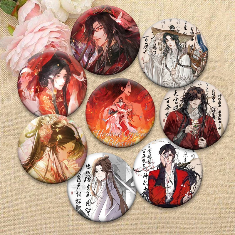 

Heaven Official's Blessing Comics Pin Tian Guan Ci Fu Badge for Bag Decor Hua Cheng Xie Lian Round Brooch on Backpack Accessorie